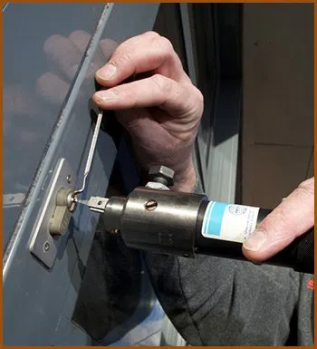 Interstate Locksmith Shop Waltham, MA 781-519-7431 Interstate Locksmith Shop Waltham, MA 781-519-7431 - 11-commercial-locksmith-service